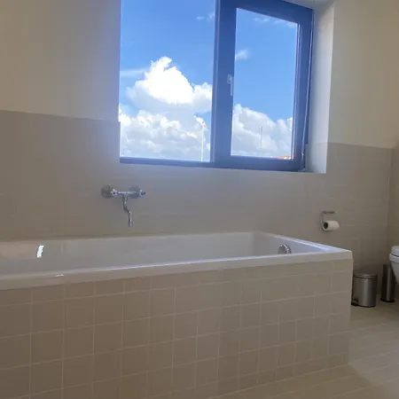 Lokkenshus And In The Heart Of Отель Лёккен