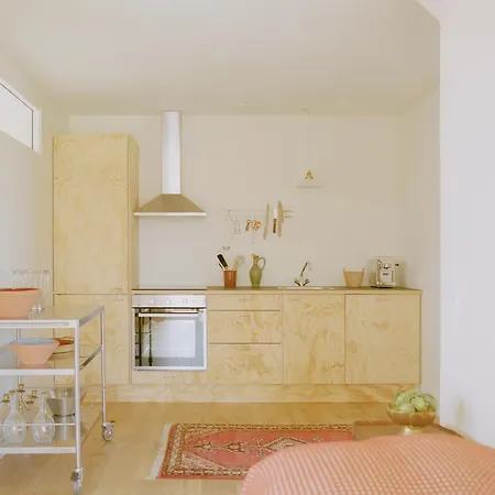 Ξενοδοχείο Lokkenshus And In The Heart Of *