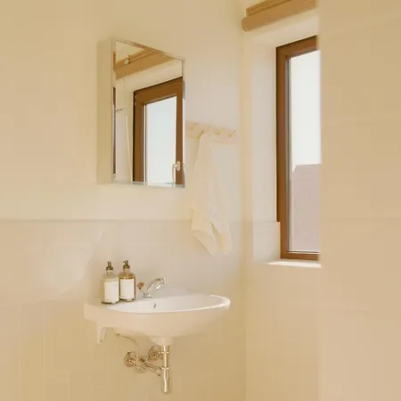 ホテル Lokkenshus And In The Heart Of Løkken